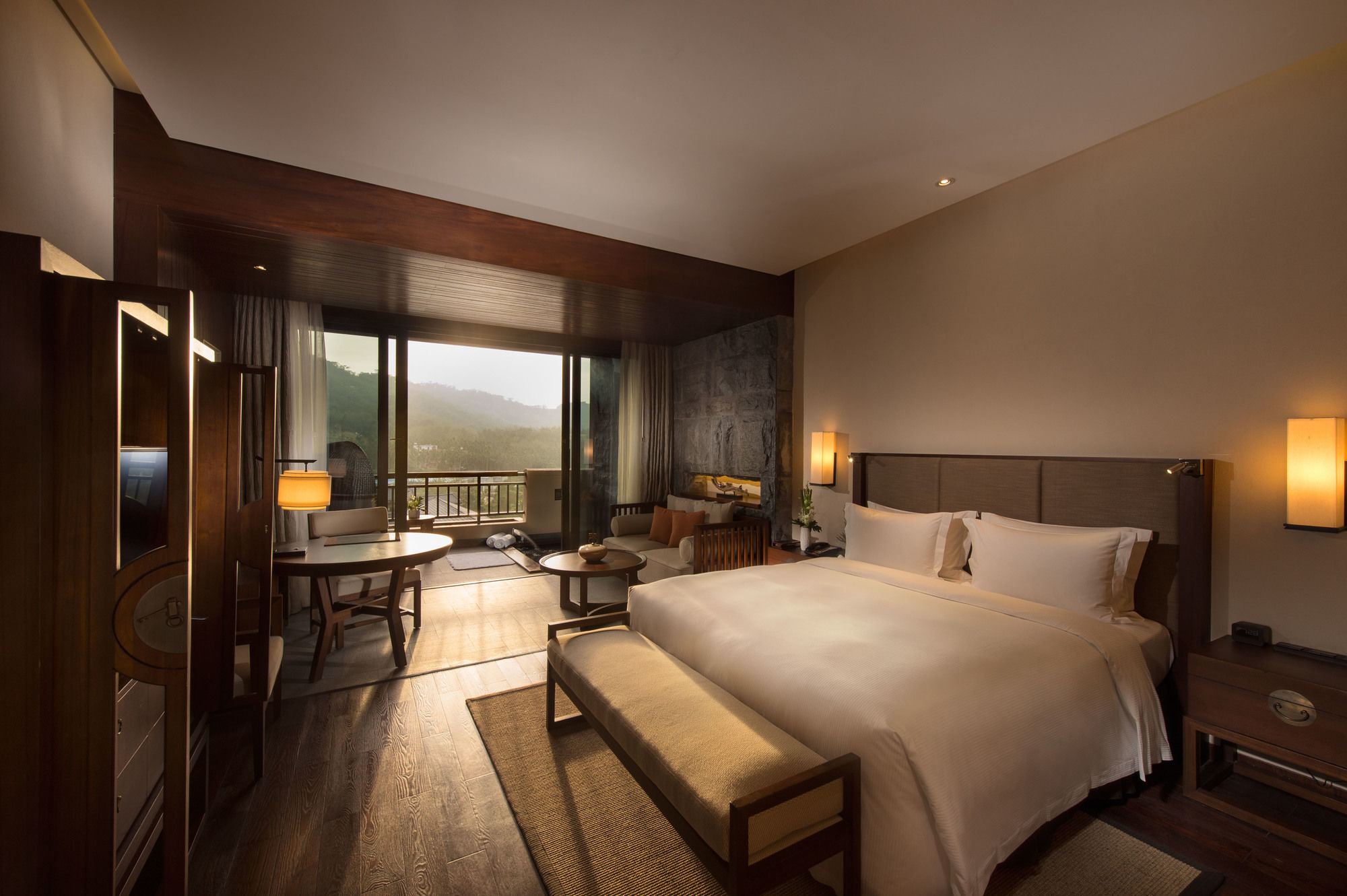 Doubletree Resort By Hilton Hotel Hainan - Qixianling Hot Spring Baoting Ngoại thất bức ảnh