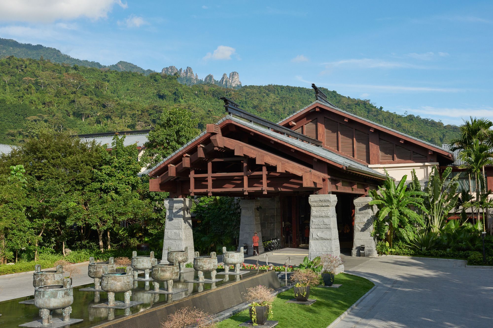 Doubletree Resort By Hilton Hotel Hainan - Qixianling Hot Spring Baoting Ngoại thất bức ảnh